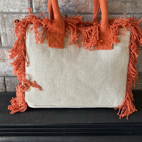 NWT Orange and White Beaded Tote Bag with Fringe - Picture 2 of 7